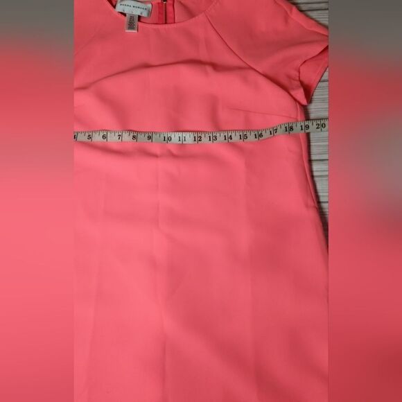 Donna Morgan Neon Pink Shift Dress Size 8 - Picture 7 of 11